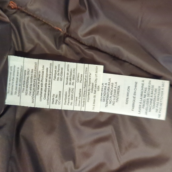 Barely worn winter coat - Picture 15 of 16